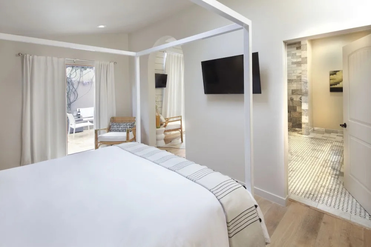 Rockhouse Suites