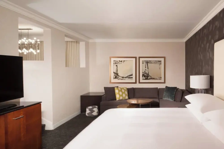 Double Suite
