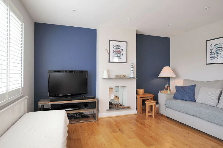 2 Studley Gardens