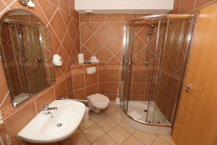 Standard Single room