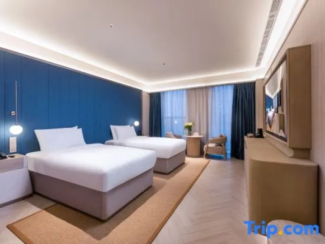 Deluxe Double room with view