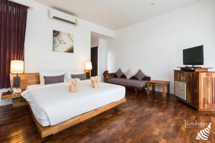 Deluxe room with balcony