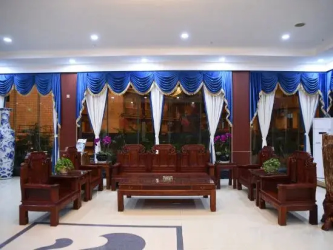 Hekou International Apartment