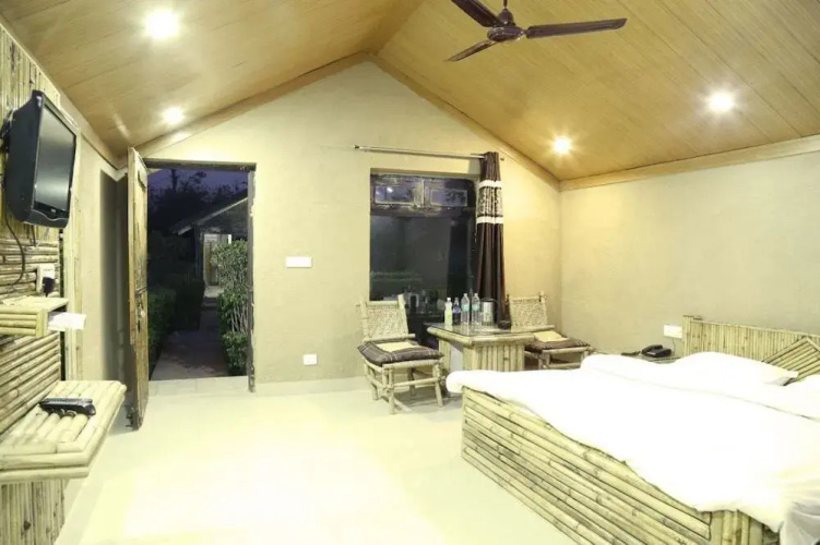 Corbett Woods Resor