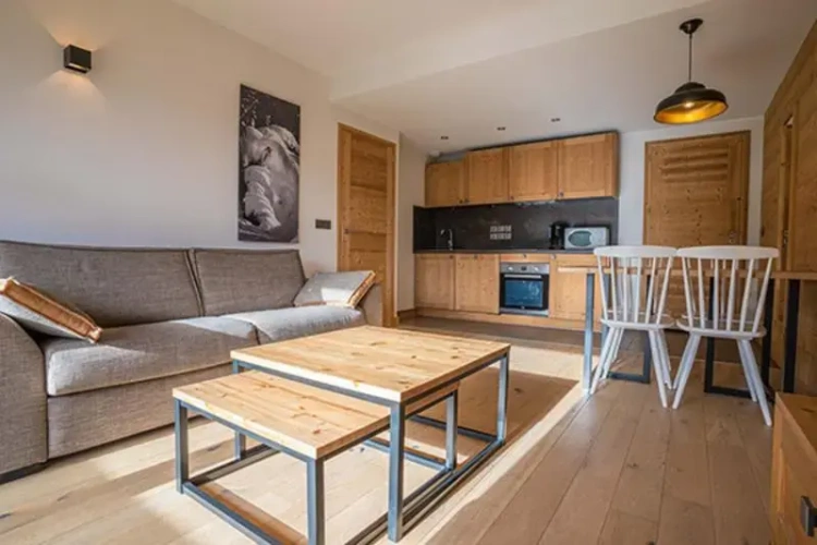 Quadruple Apartment