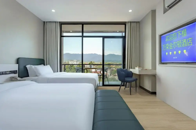Kinton hotel
