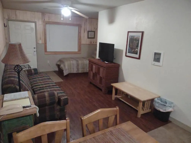 Rocky Mountain Inn