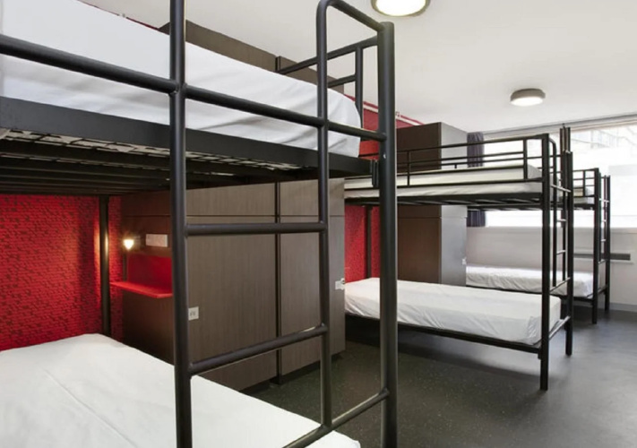 Space Hotel - Hostel