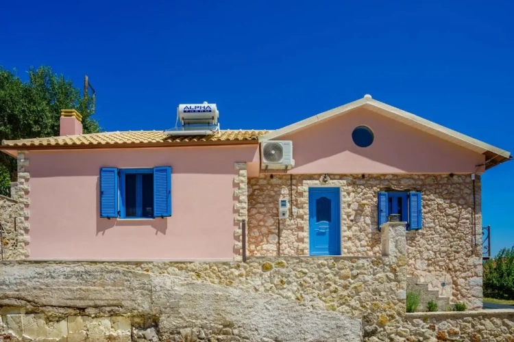 2 Bedrooms Cottage