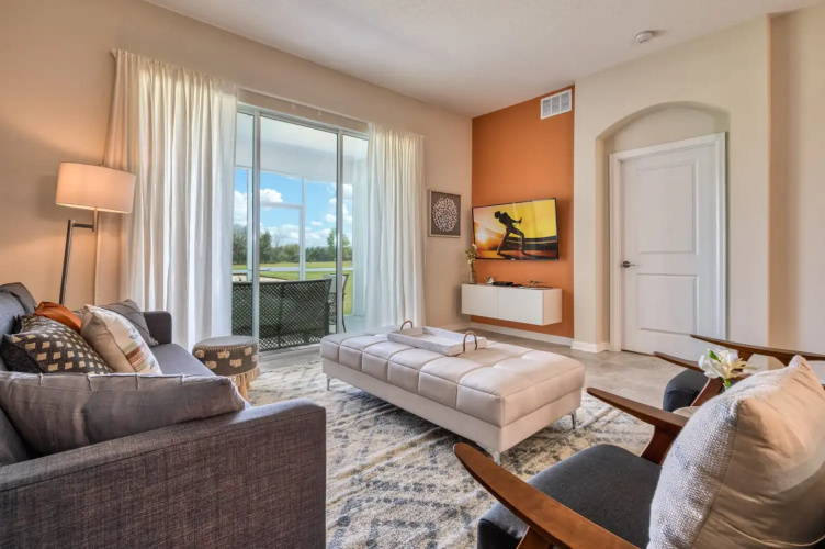 Super spacious apt in Champions Gate
