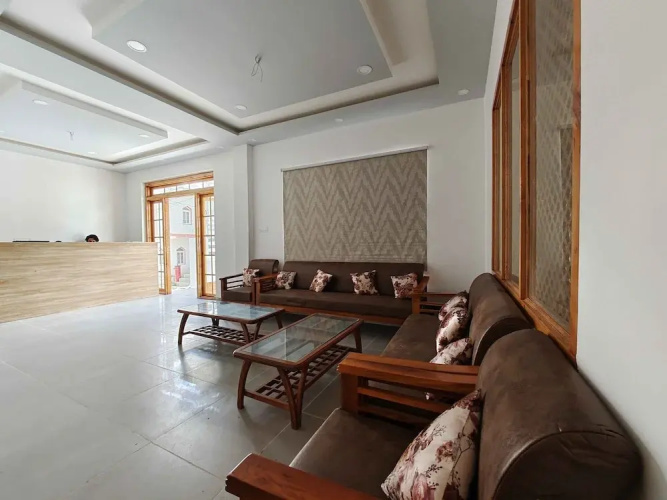 Hotel Apricot Inn