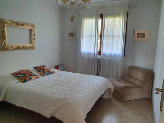 2 Bedrooms Cottage