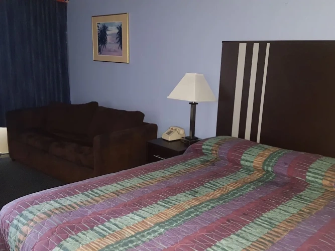2 Bedrooms Standard Triple Family room with balcony and with ocean view