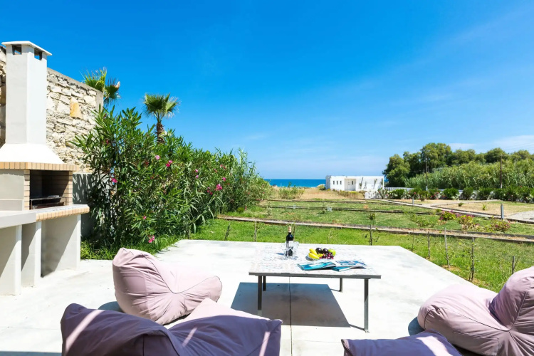 Yiannis Apartments