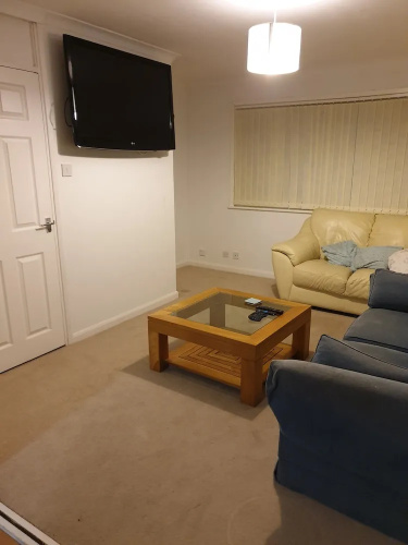 Corporate Large Modern 3 Bedroom House