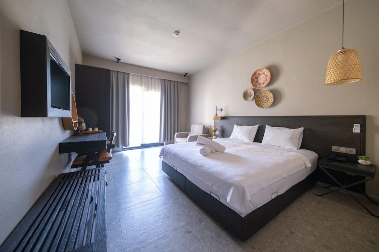 Kotinos Beach Hotel