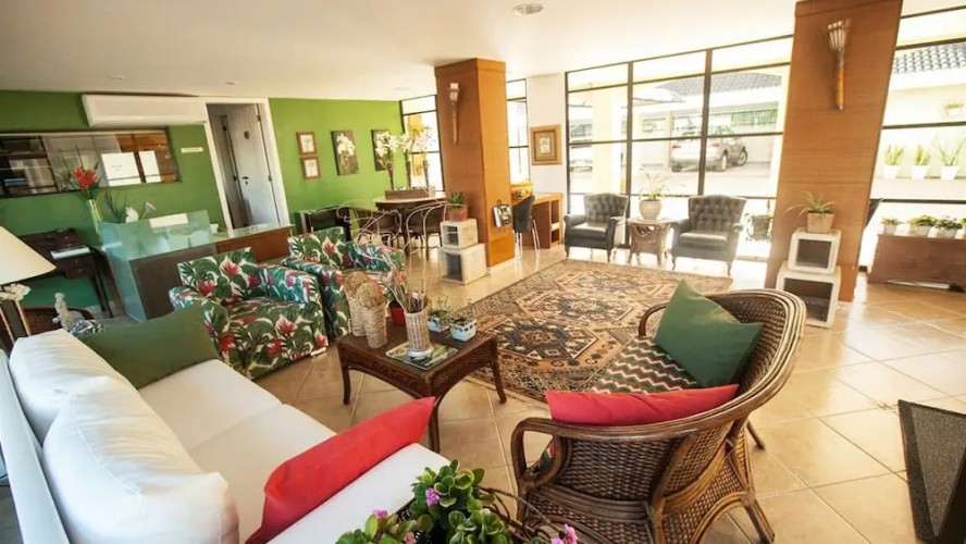 Entremares Residence