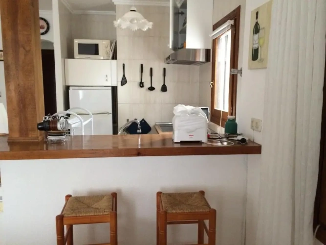 2 Bedrooms Cottage