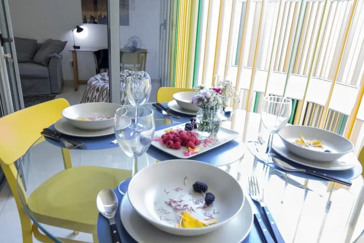 Stylish Retreat Apartment