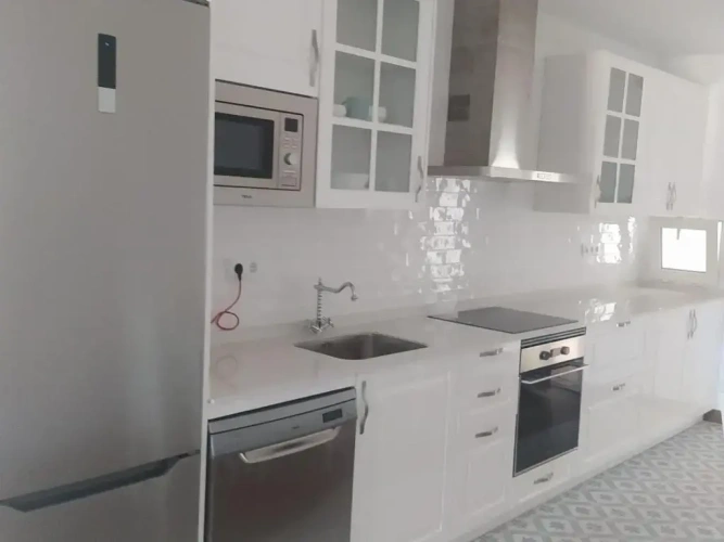 3 Bedrooms Apartment