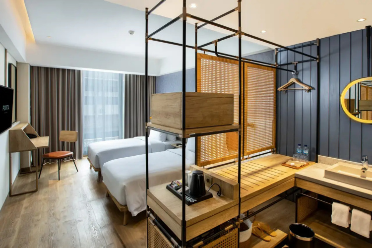 Premier Twin room