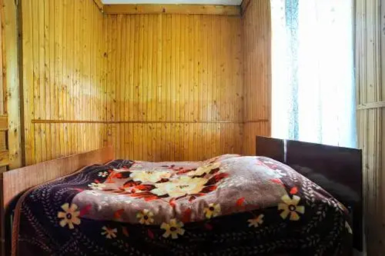 Fatkashi House