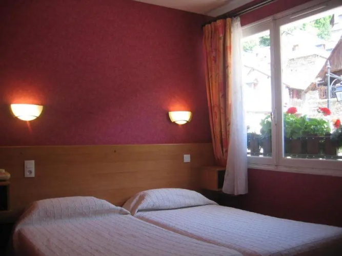 Hotel Restaurant Le Sapin Fleuri