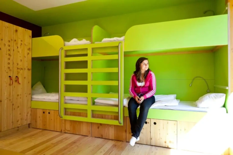 Superior Sextuple Family room