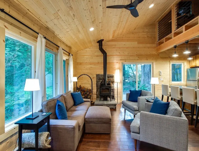 74SL - Pets OK - WIFI - BBQ - Sleeps 8