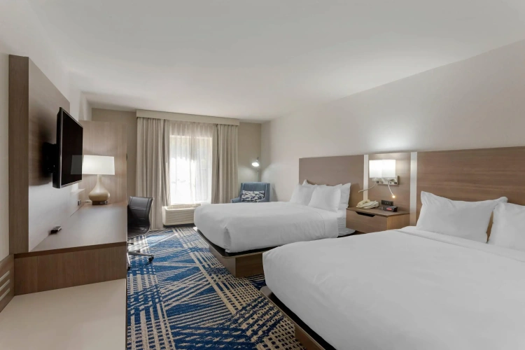 Standard Quadruple room
