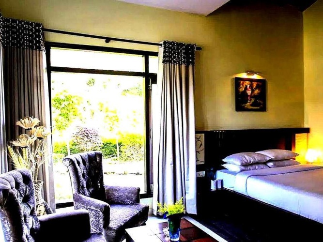 Standard Triple Duplex room
