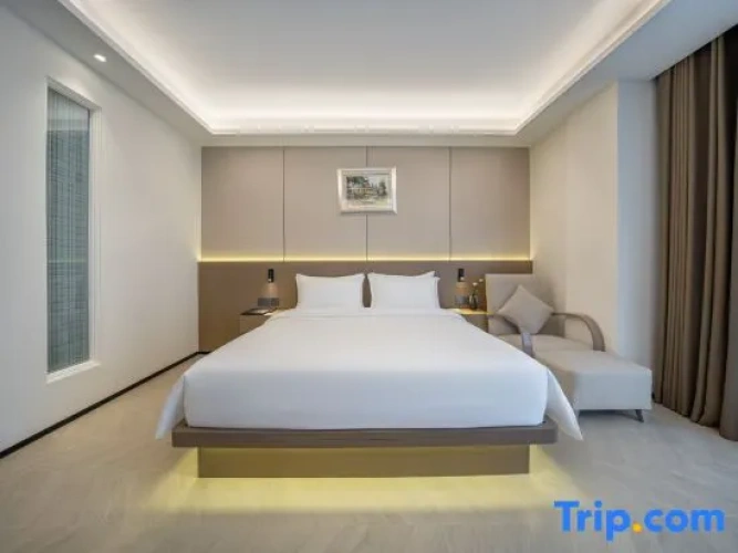Premier Single room