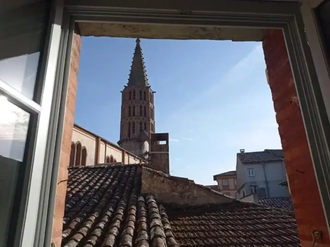 Classic Double room with city view