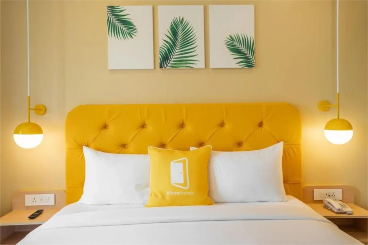 Bloom Hub WEH Andheri