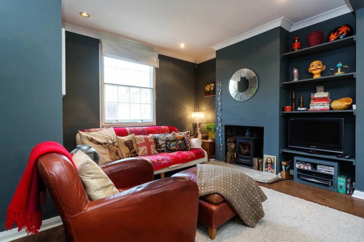 The Shepherd's Bush Hideaway