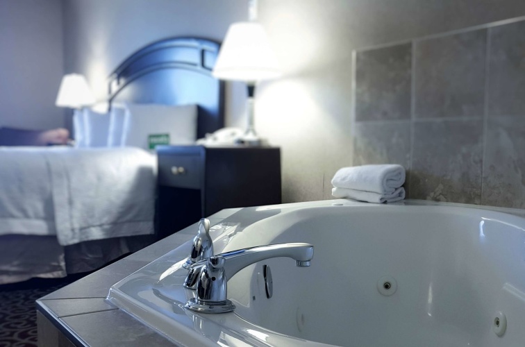 Hampton Inn & Suites by Hilton Edmonton International Airpor photo 10