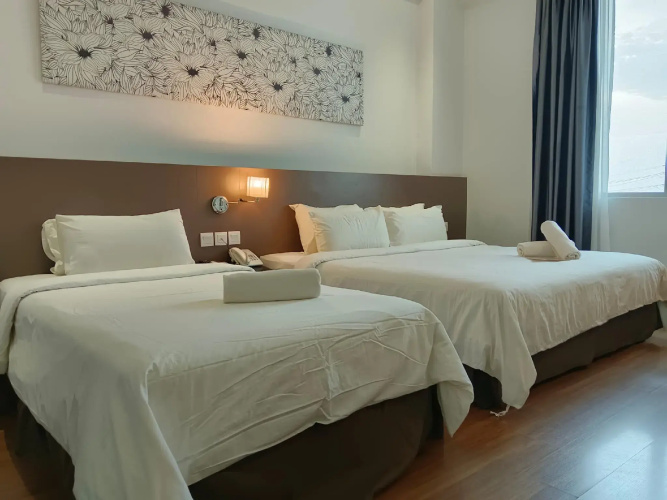 Fuller Hotel