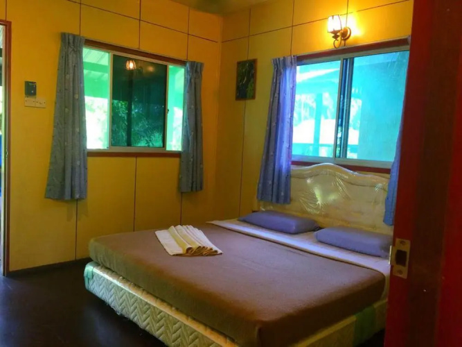 Sukau Backpackers B&B