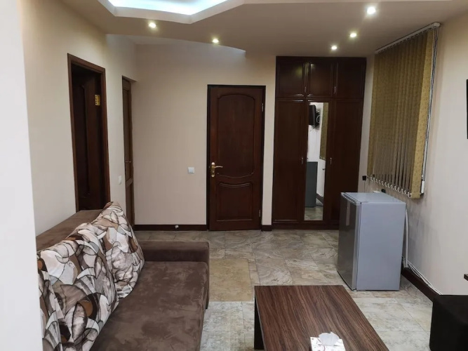 Prime Hotel & Hostel