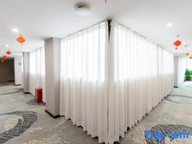 Yes tour Hotel
