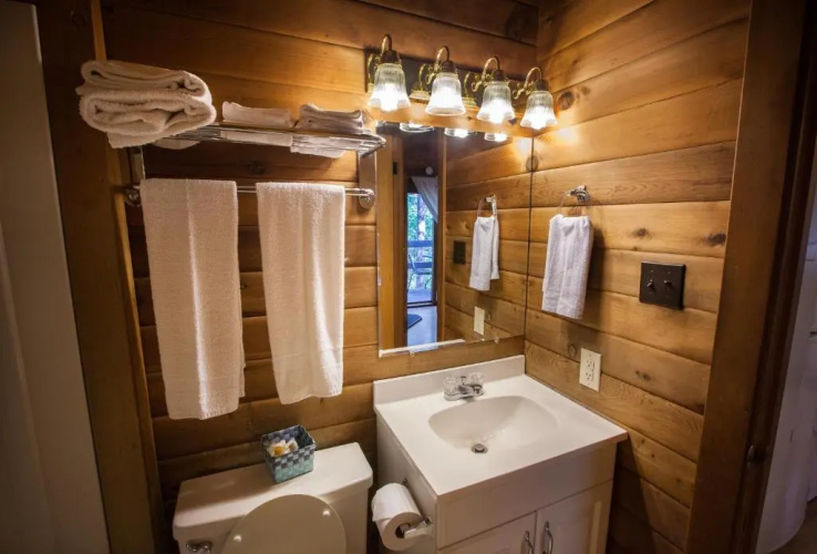 Lake Texoma Camping Resort Cabin 4