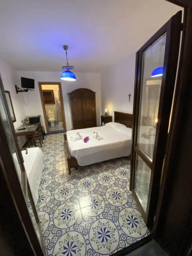 1 Bedroom Comfort Single room