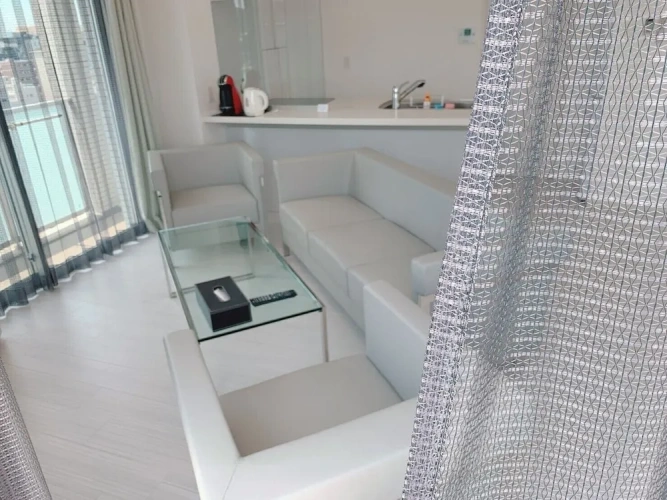 1 Bedroom Standard Family room with city view