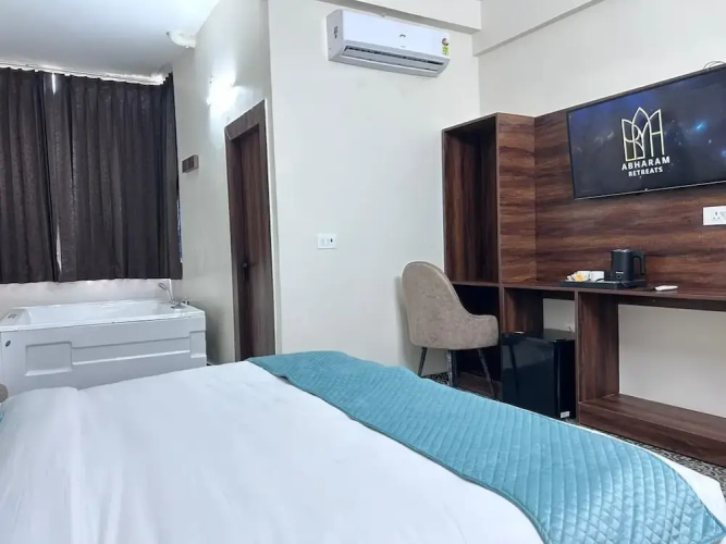 Abharam Retreats