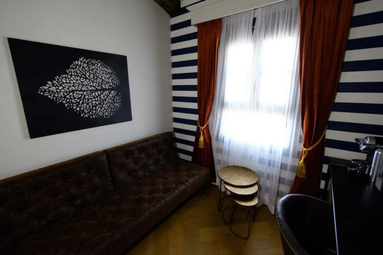 Zamarin Hotel