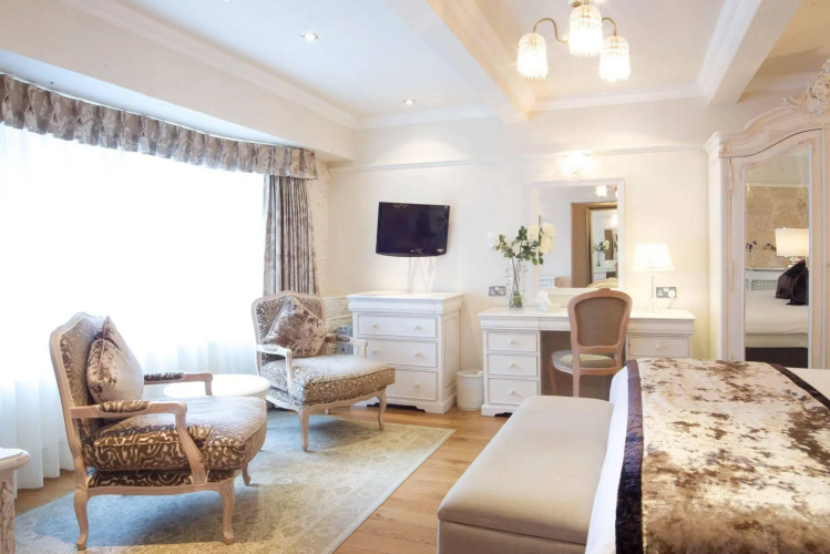 Alderley Edge Hotel