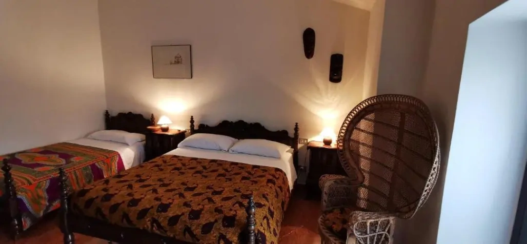 Standard Triple room