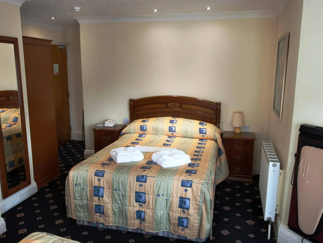 New Westcliff Hotel