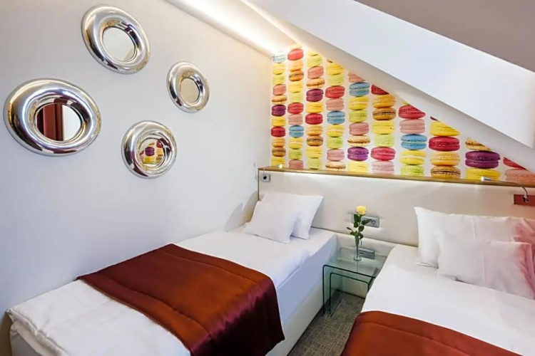 RQ Boutique Unique Hotel