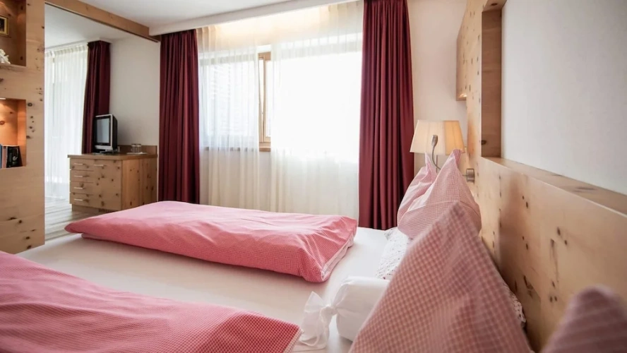 Suite with balcony